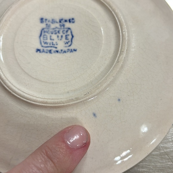 House of Blue Willow tea cup saucer - Picture 4 of 5